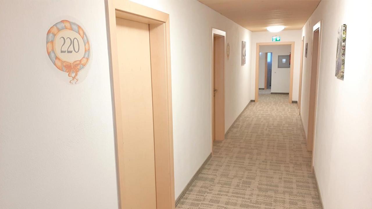 歌尼贝格兰德酒店 施图拜河谷新施蒂夫特 外观 照片