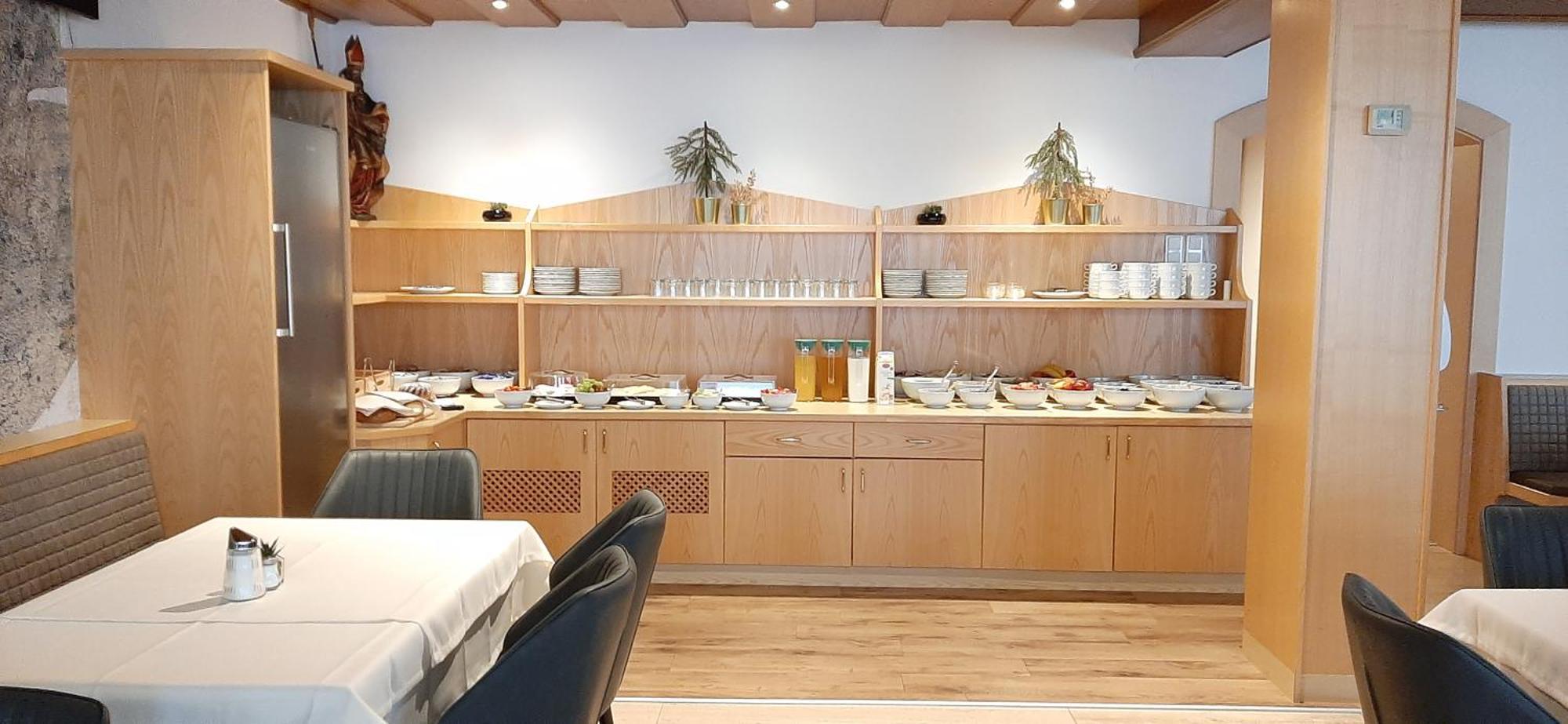 歌尼贝格兰德酒店 施图拜河谷新施蒂夫特 外观 照片